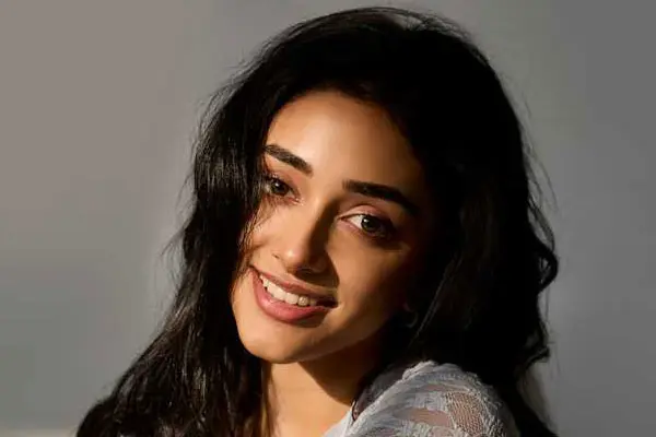 ఫోటోలు: అమేజింగ్ ప్రీతి ముకుందన్