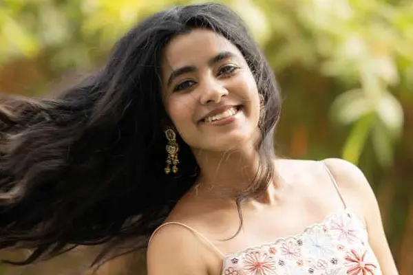 కొత్త ఫోటోలు: శివాని నాగరం