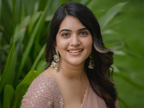 ఫోటోలు : స్రవంతి చోకరపు