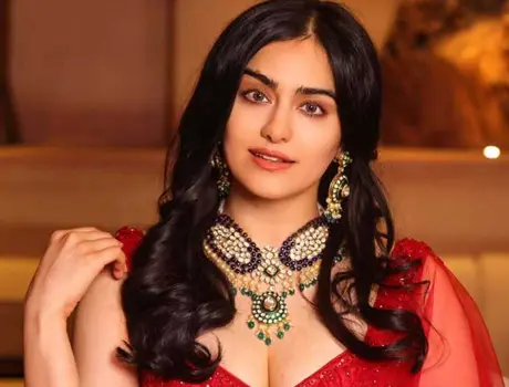 కొత్త ఫోటోలు : అదా శర్మ