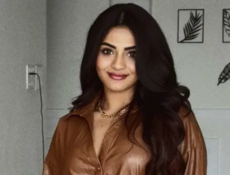 ఫోటోలు : రాకాస నటి నయన్ సారిక