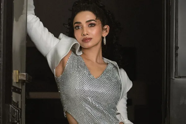 ఫోటోలు : సాన్వే మేఘన