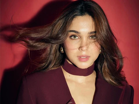 ఫోటోలు : శర్వరి