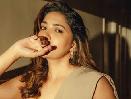 కొత్త ఫోటోలు : వాణి భోజన్