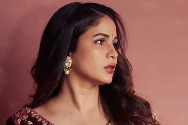 ఫోటోలు :  లావణ్య త్రిపాఠి