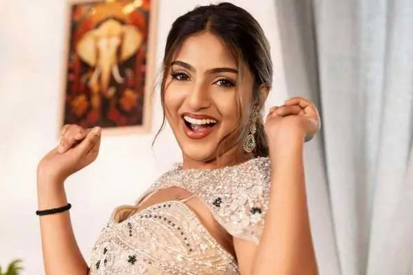 ఫోటోలు : ప్రణవి మానుకొండ