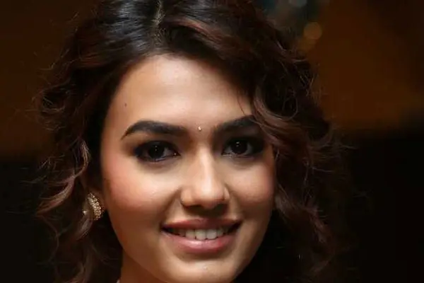 కొత్త ఫోటోలు : విధి యాదవ్