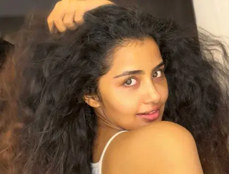 కొత్త ఫోటోలు : అనుపమ పరమేశ్వరన్