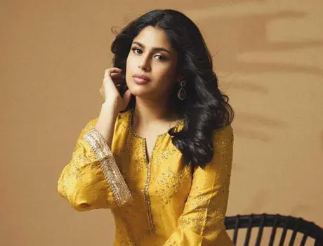 ఫోటోలు : ఫరియా అబ్దుల్లా