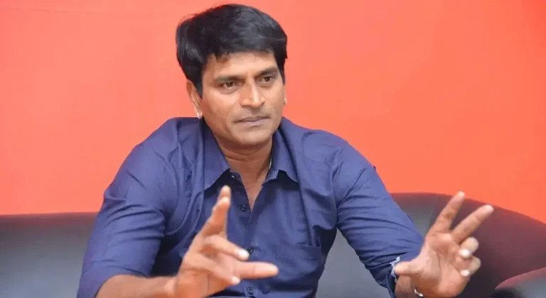 రవిబాబు షాకింగ్ కామెంట్స్.. ఇండస్ట్రీనే థియేట్రికల్ ఎక్స్ పీరియన్స్ ని చంపేస్తుంది