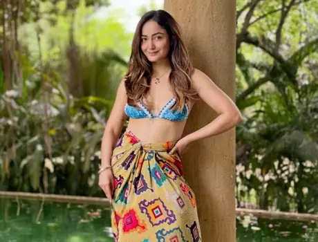 కొత్త ఫోటోలు : త్రిధా చౌధురి