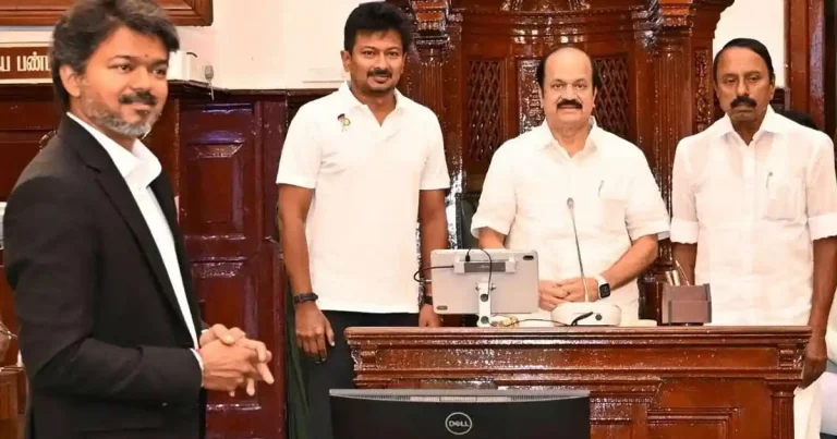 సోషల్ మీడియాను షేక్ చేస్తున్న దళపతి : తమిళనాడు సీఎంవో అకౌంట్‌కు రికార్డ్ స్థాయిలో ఫాలోవర్స్!