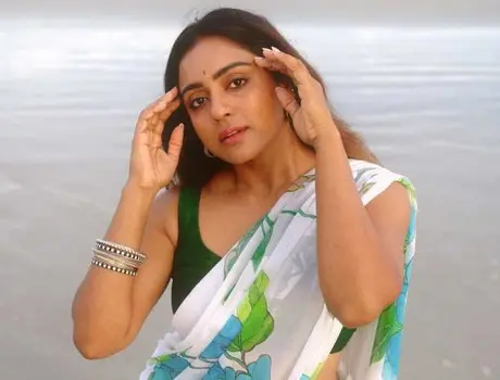 కొత్త ఫోటోలు : వితిక షేరు