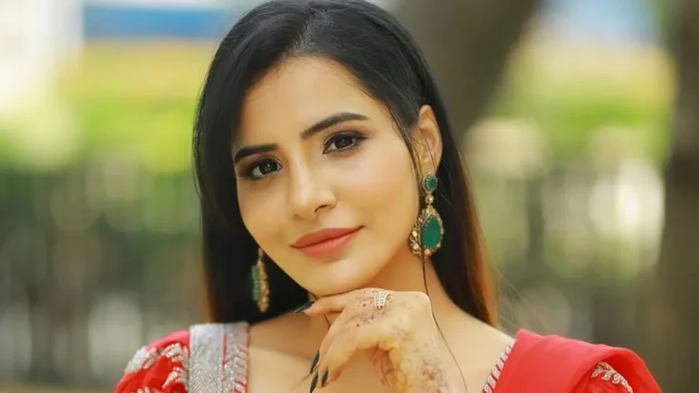 ట్విస్ట్ ఇచ్చిన అశు రెడ్డి.. అది పెళ్లి కోసం కాదు!