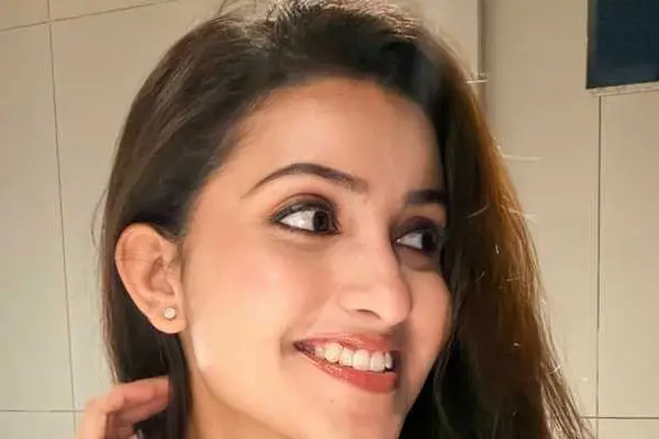 కొత్త ఫోటోలు : దీపికా పిల్లి
