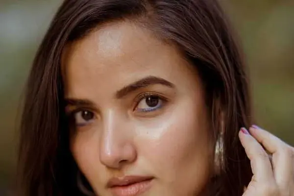 కొత్త ఫోటోలు : సిరి హనుమంత్