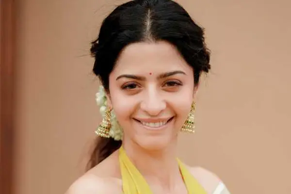 ఫోటోలు : ఎలిగెంట్ వేదికా
