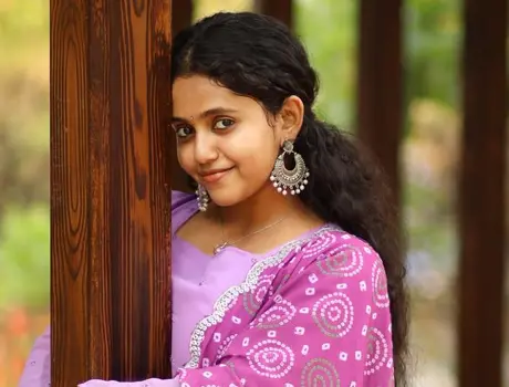 కొత్త ఫోటోలు : ఆనీ