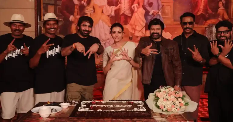 ఫోటో మూమెంట్: NBK 111 సెట్స్ లో కాజల్ బర్త్ డే సెలబ్రేషన్ మోడ్ లో బాలయ్య అండ్ టీం
