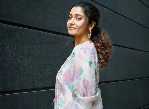 ఫోటోలు : ప్రియా భవానీ శంకర్