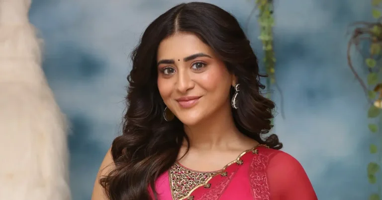 ఇంటర్వ్యూ: రాశీ సింగ్ – ‘ట్రాన్స్‌ఫర్ త్రిమూర్తులు’ చిత్రంలో క్లైమాక్స్ ట్విస్ట్ అద్భుతంగా అనిపిస్తుంది