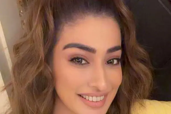 ఫోటోలు : రాయ్ లక్ష్మి