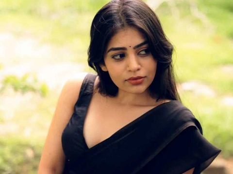 ఫోటోలు : బాంధవి శ్రీధర్