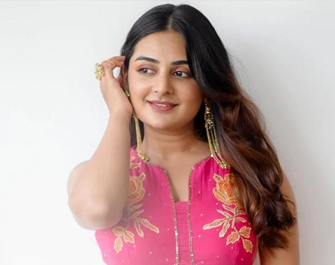 ఫోటోలు : ఎస్తర్ అనిల్
