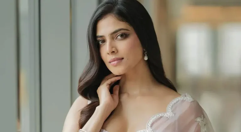 హీరోయిన్ కథలపై మాళవిక మోహనన్ ఇంట్రెస్టింగ్ కామెంట్స్..!