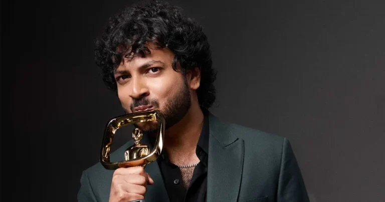 ​నెక్సా స్ట్రీమింగ్ అకాడమీ అవార్డుల్లో రాగ్ మయూర్‌కు ఉత్తమ నటుడి అవార్డు