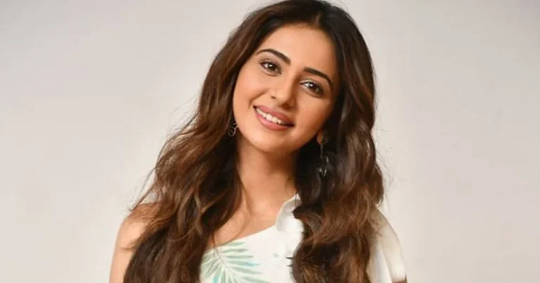 రామాయణ ట్రైలర్ : సాయి పల్లవి కంటే ఆమెకే ఎక్కువ మార్కులా..?