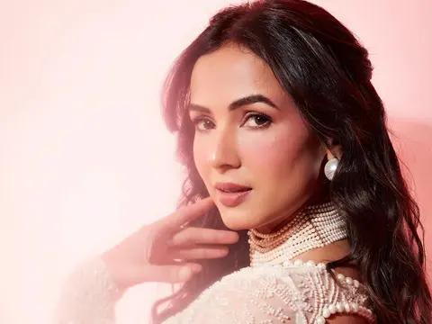 ఫోటోలు : సోనాల్ చౌహాన్
