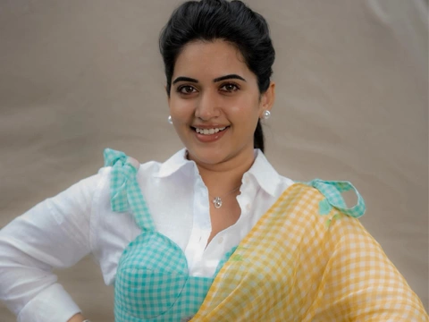 ఫోటోలు : స్రవంతి చోకరపు