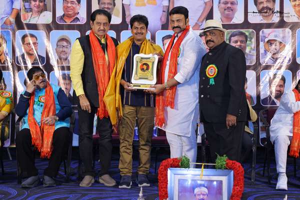 Vinod Film Academy Wins Best Acting School Award 2026