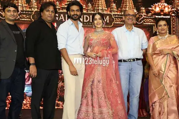 ఫోటోలు : ‘నాగబంధం’ సినిమా ప్రీ-రిలీజ్ ప్రెస్ మీట్