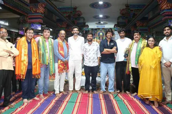 ఫోటోలు: సుమంత్ ప్రభాస్ తదుపరి లాంచ్‌కు అడివి శేష్ మరియు శేఖర్ కమ్ముల