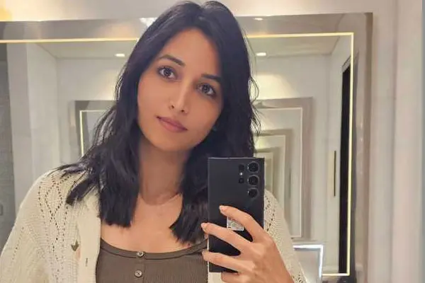 ఫోటోలు : శ్రీనిధి శెట్టి