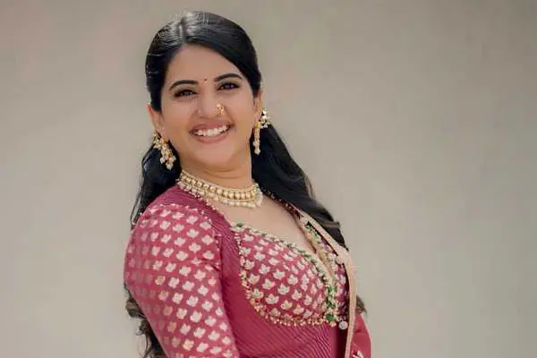 ఫోటోలు : స్రవంతి చోకరపు