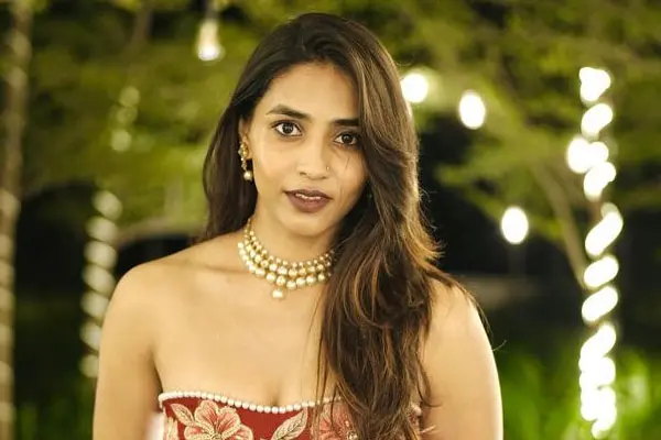 ఫోటోలు : సప్తమి గౌడ