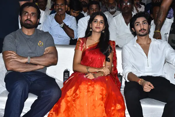 ఫోటోలు : అనకాపల్లి మూవీ ప్రీ రిలీజ్ ఈవెంట్