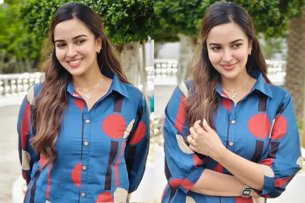 ఫోటోలు : పూజిత పొన్నాడ