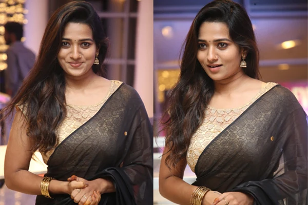 ఫోటోలు : రేఖ నిరోష