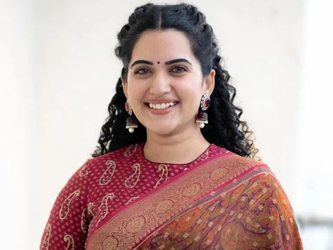ఫోటోలు : స్రవంతి చోకరపు