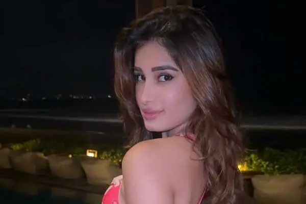 కొత్త ఫోటోలు : రాషా థడాని