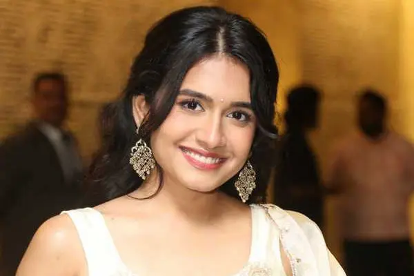 ఫోటోలు : సంయుక్త విశ్వనాథన్