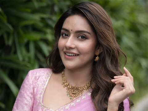 ఫోటోలు : మహిమా నంబియార్