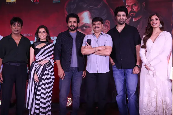 ఫోటోలు : ‘సర్దార్ 2’ ప్రీ-రిలీజ్ ఈవెంట్