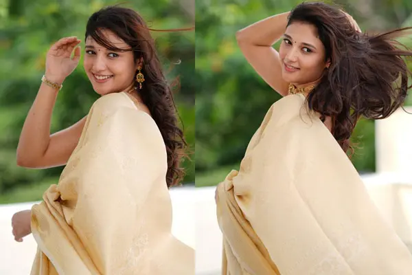 ఫోటోలు : గ్లామరస్ రితికా నాయక్