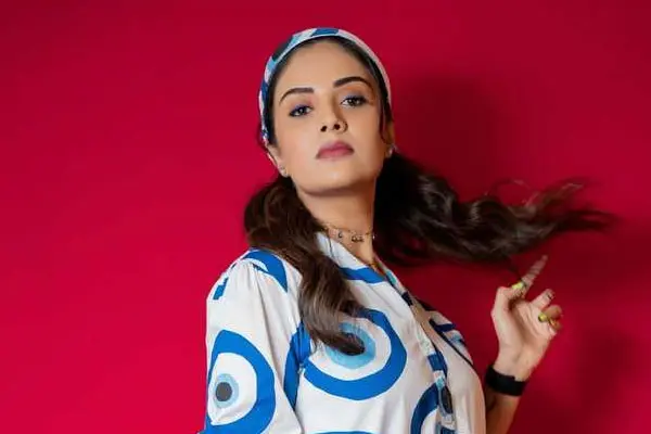 కొత్త ఫోటోలు : శ్రీముఖి